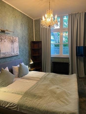 Ferienwohnung Alte Schule 22 Am Saseler Markt 2 Schlafzimmer & Baeder Hochwertig Hamburg-Harburg Exteriör bild